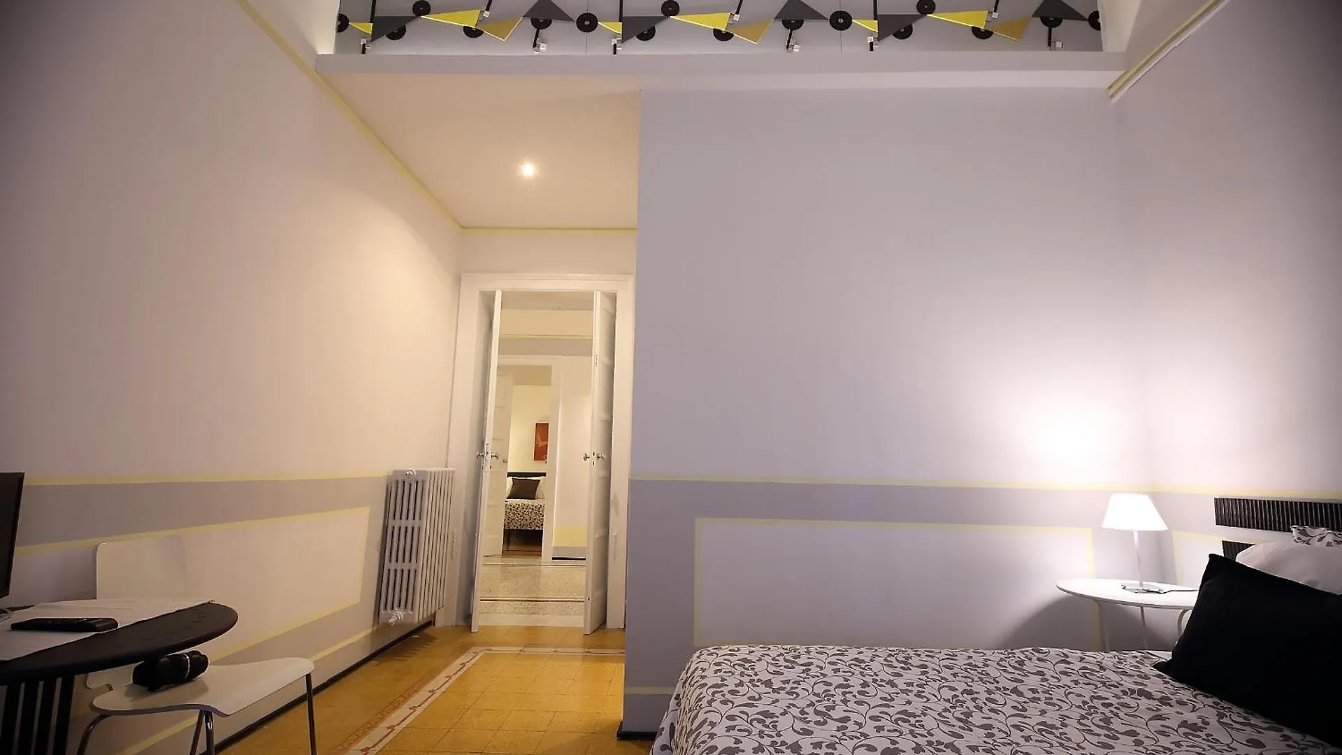 Room And Suite - Bari Centrale - 0*,  イタリア